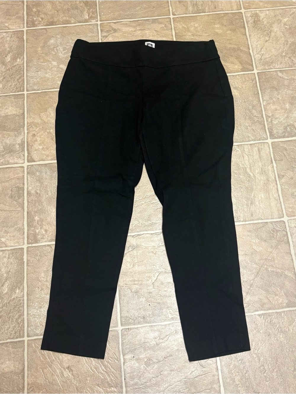 Women’s Large Anne Klein Black Dress Pants